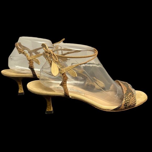 Manolo Blahnik Embossed Snake Leather Sandal w/2” Kitten Heel Great Cond Sz. 41 - Picture 4 of 11